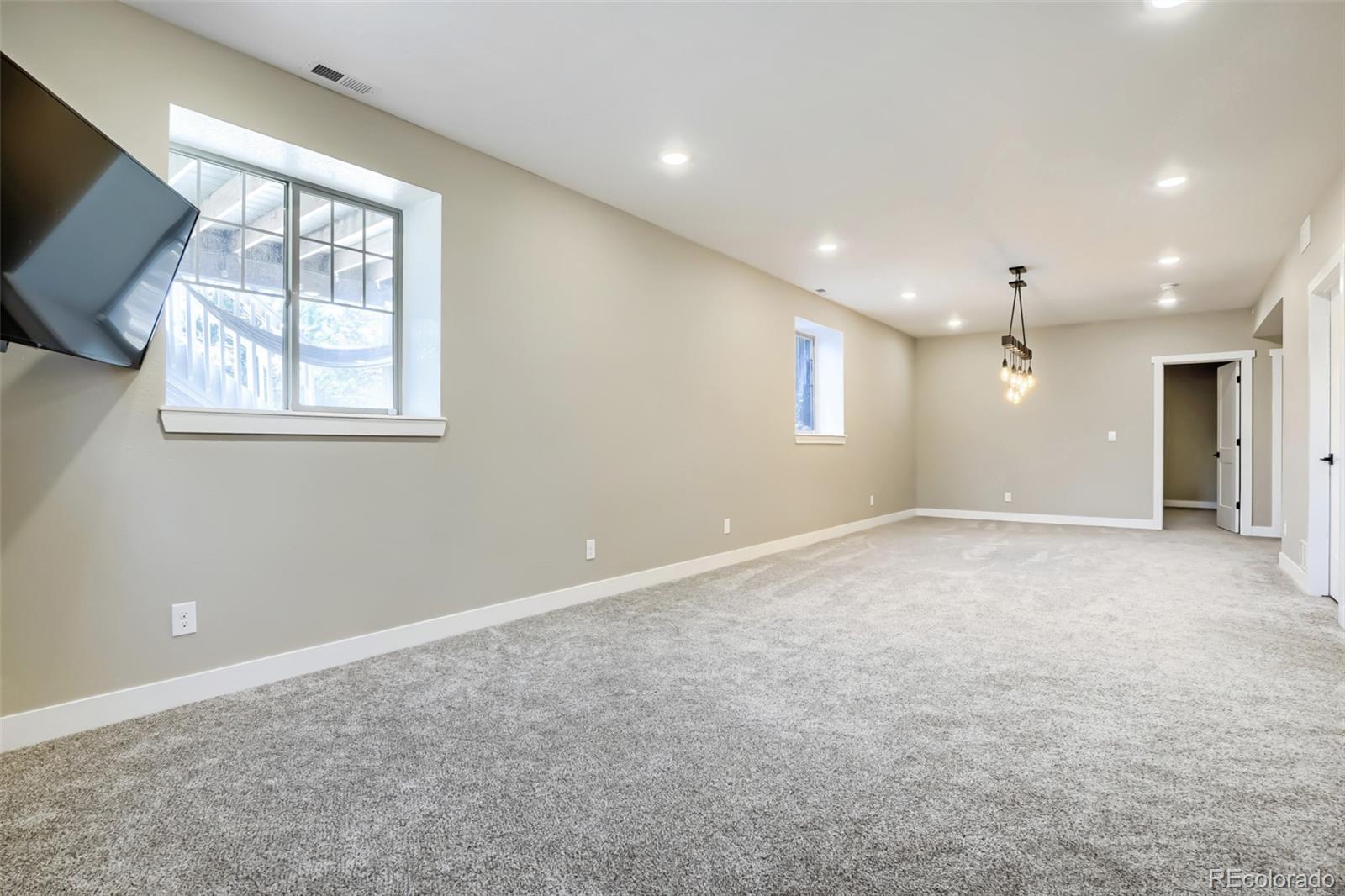 MLS Image #13 for 26594 e arapahoe place,aurora, Colorado