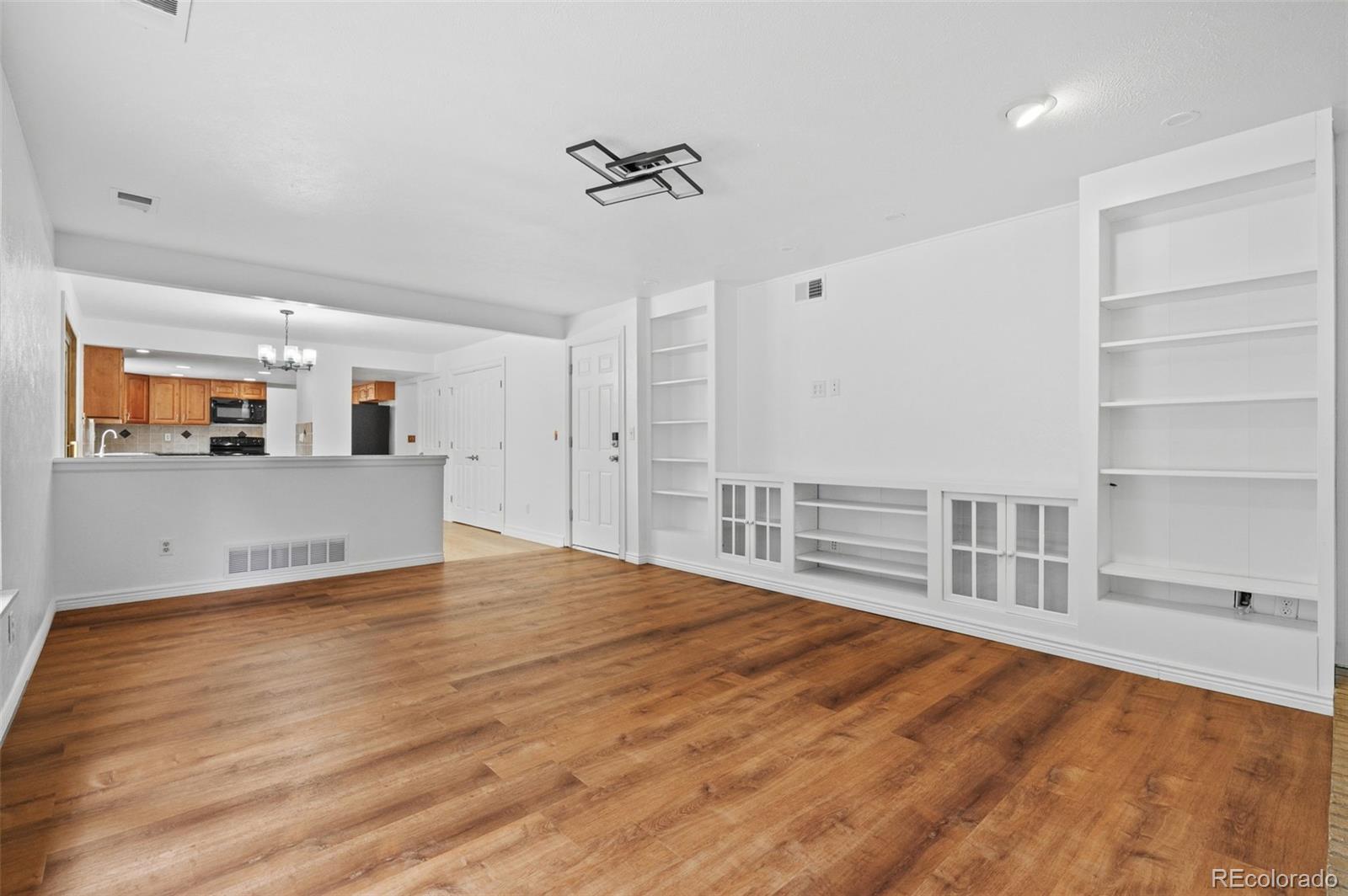 MLS Image #14 for 5494 s pitkin street,aurora, Colorado