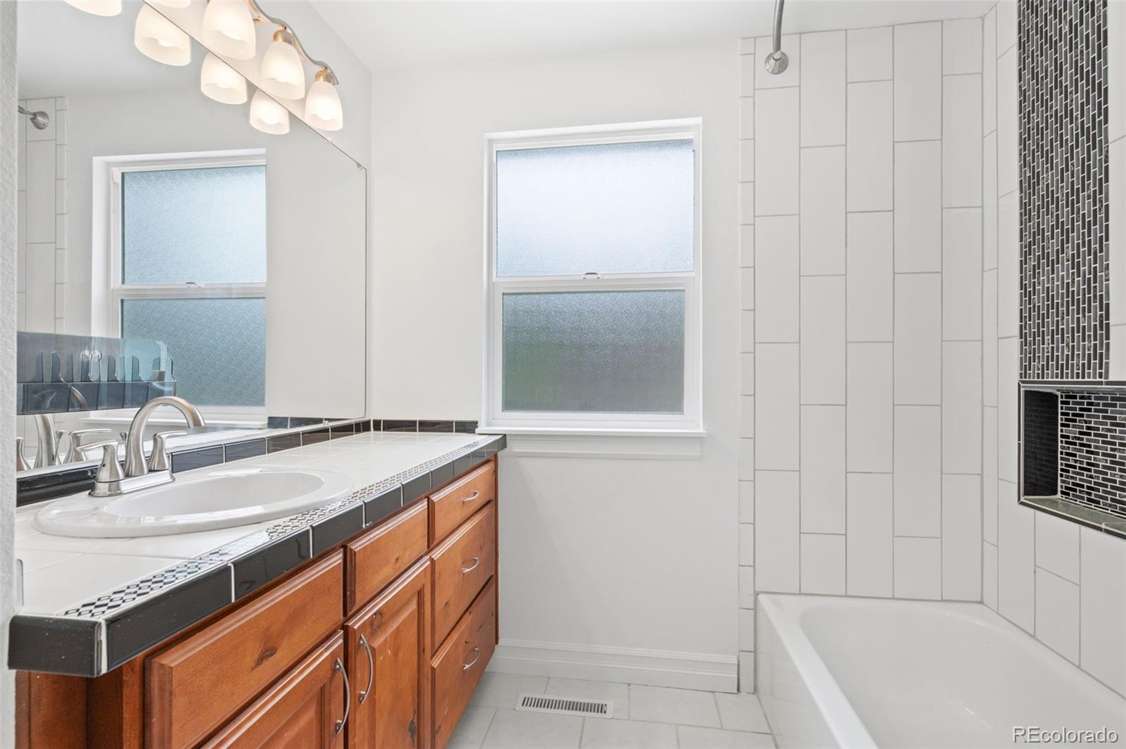 MLS Image #25 for 5494 s pitkin street,aurora, Colorado