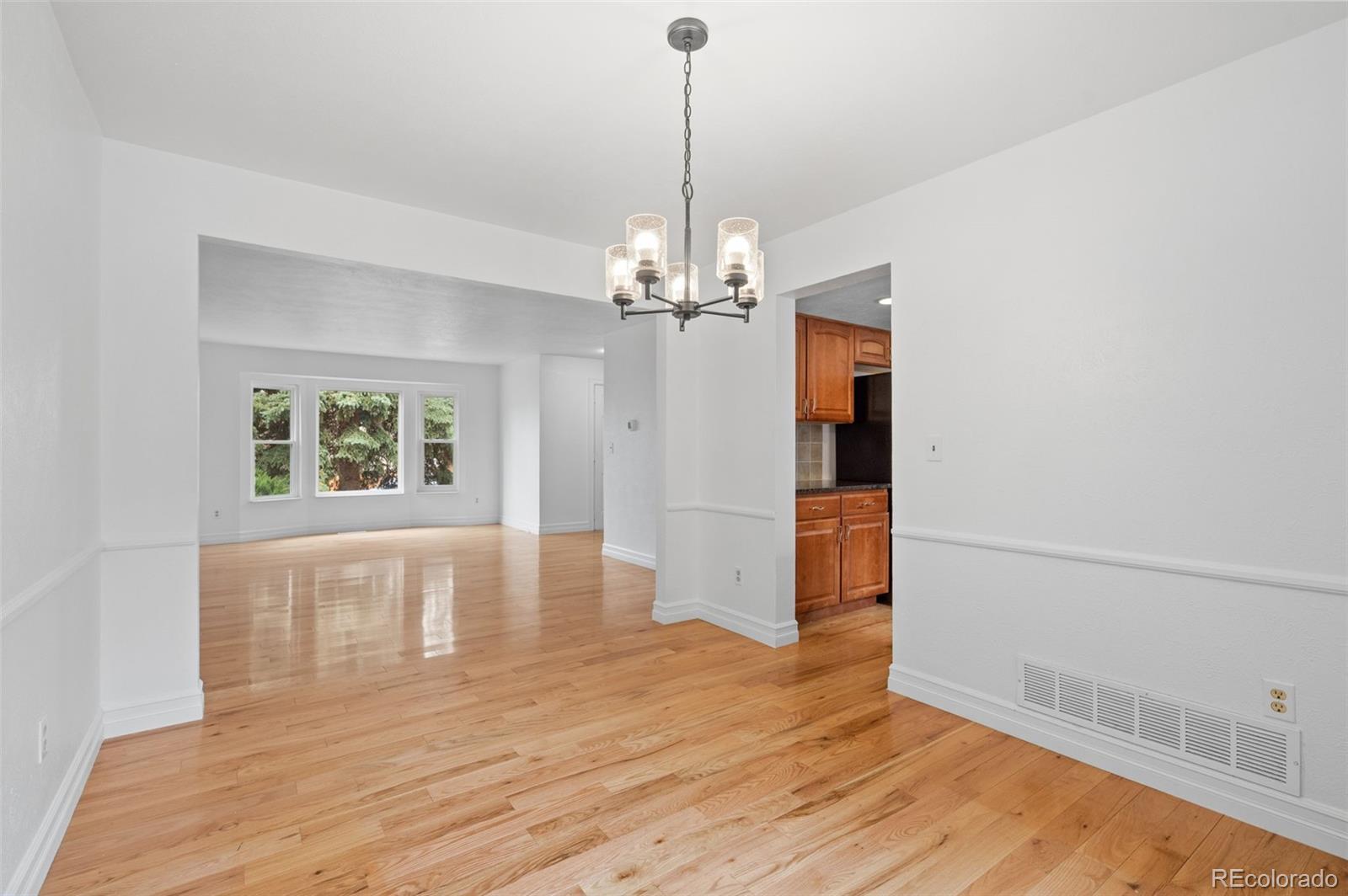 MLS Image #4 for 5494 s pitkin street,aurora, Colorado