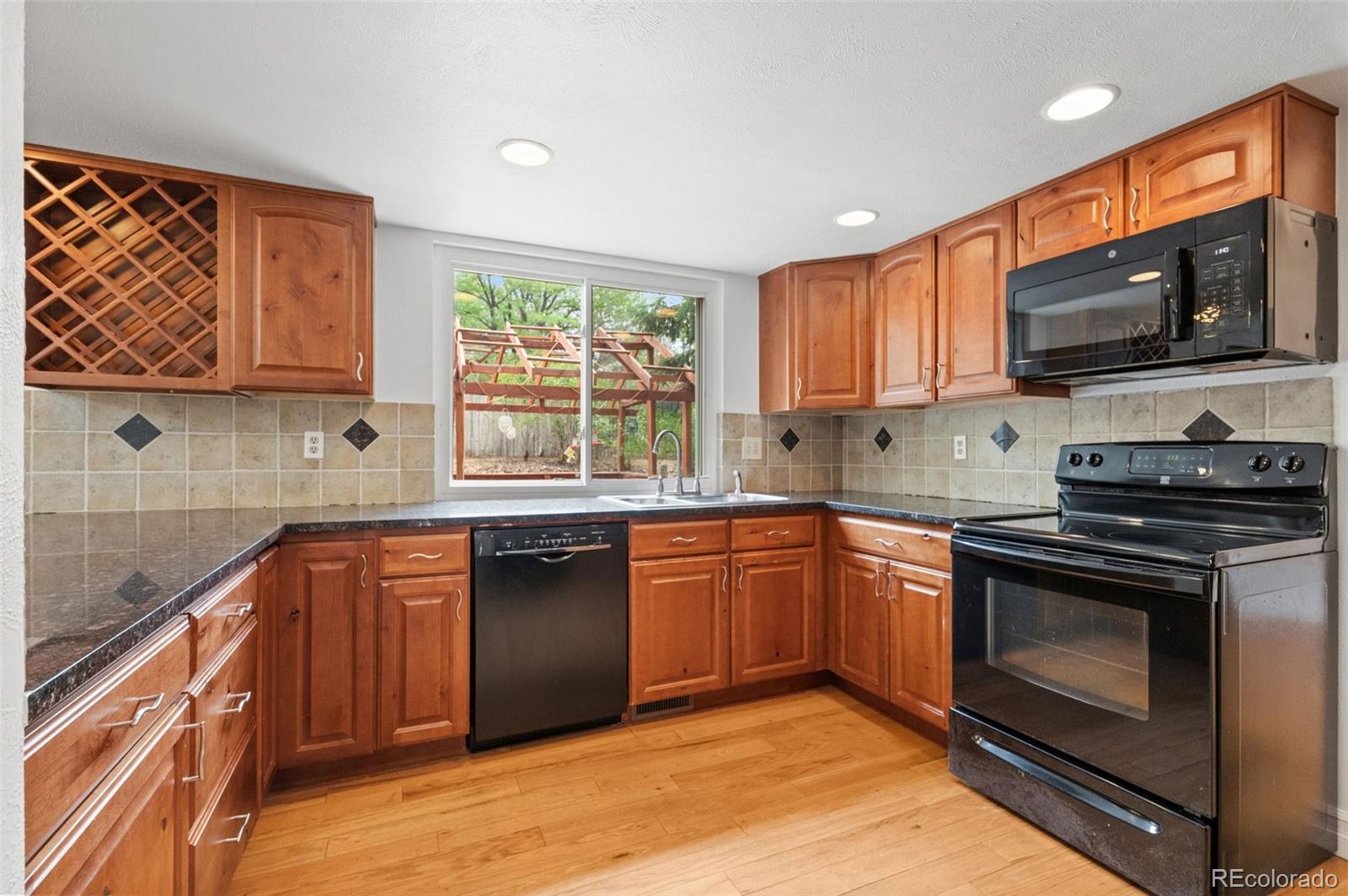 MLS Image #6 for 5494 s pitkin street,aurora, Colorado