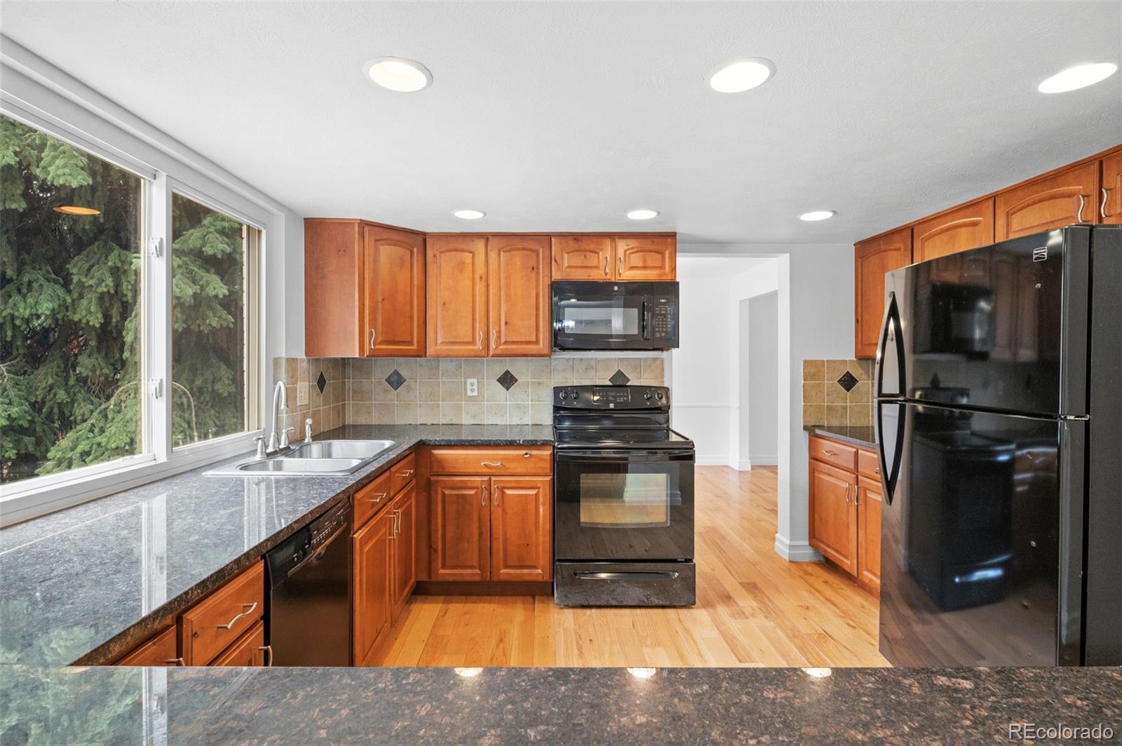 MLS Image #9 for 5494 s pitkin street,aurora, Colorado