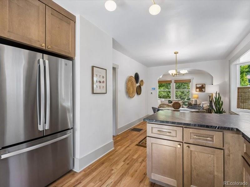 MLS Image #12 for 2589 n glencoe street,denver, Colorado