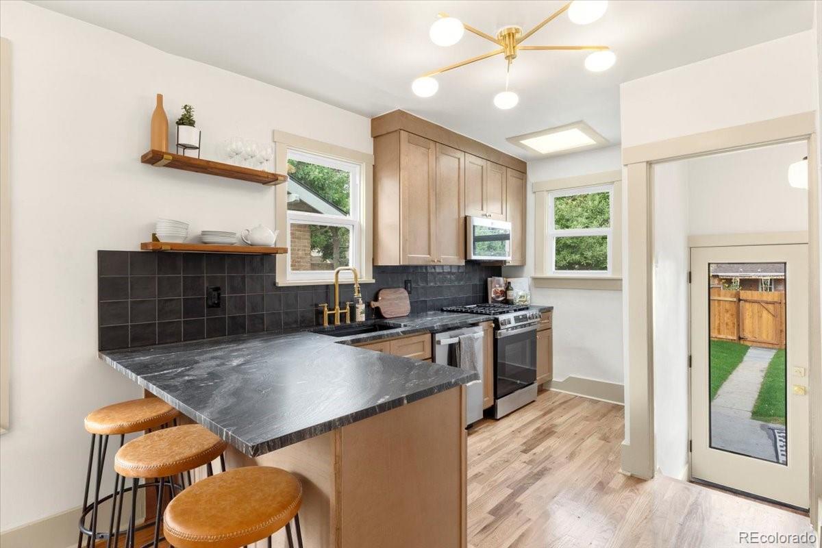 MLS Image #2 for 2589 n glencoe street,denver, Colorado
