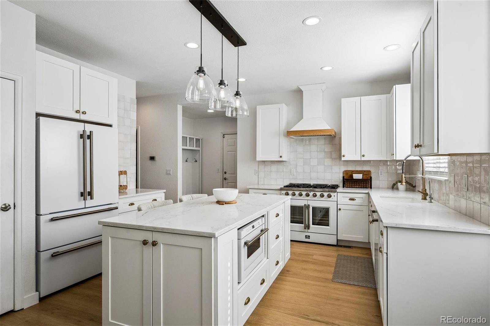 MLS Image #10 for 9268  desert willow road,littleton, Colorado