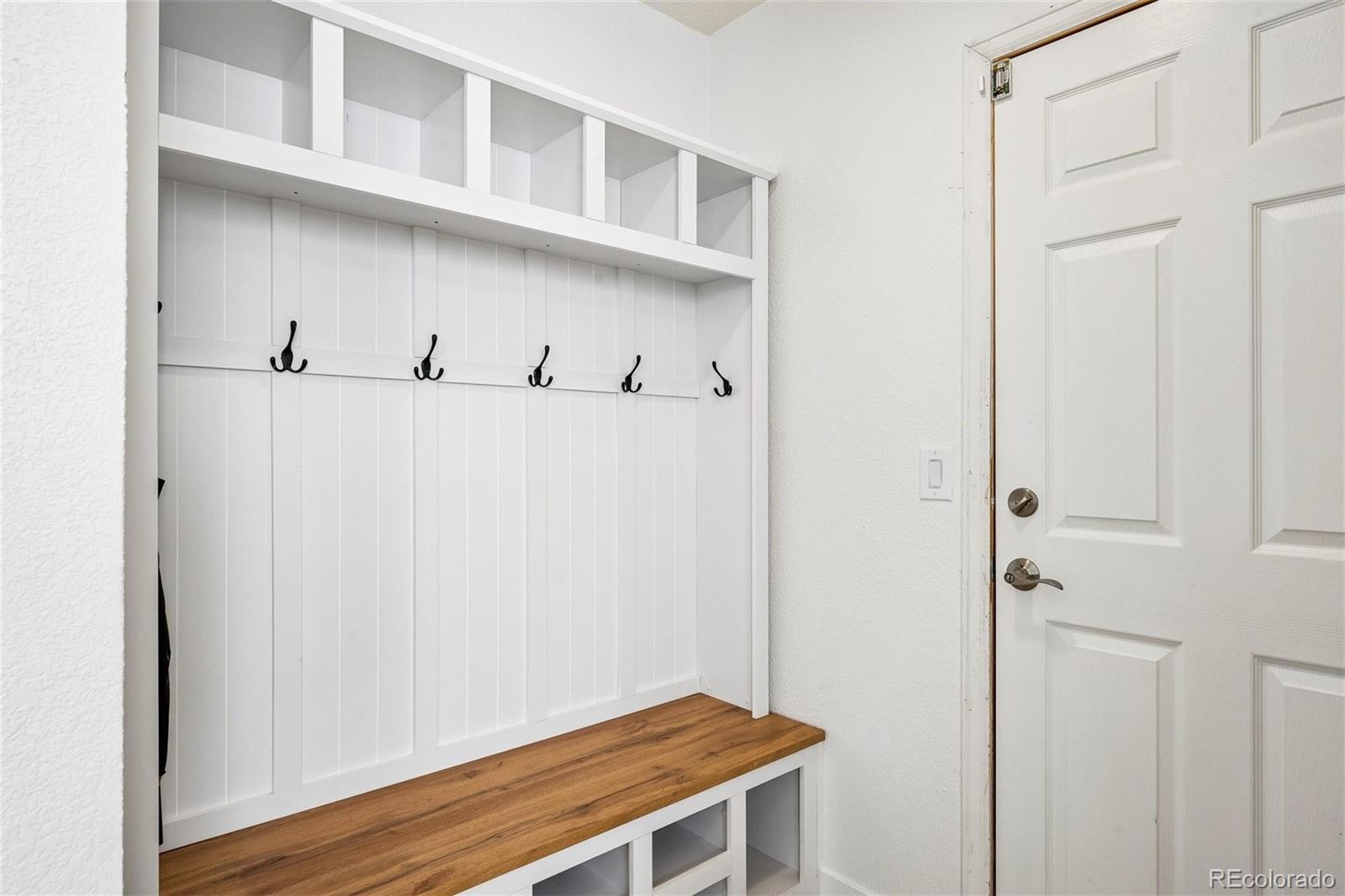MLS Image #13 for 9268  desert willow road,littleton, Colorado