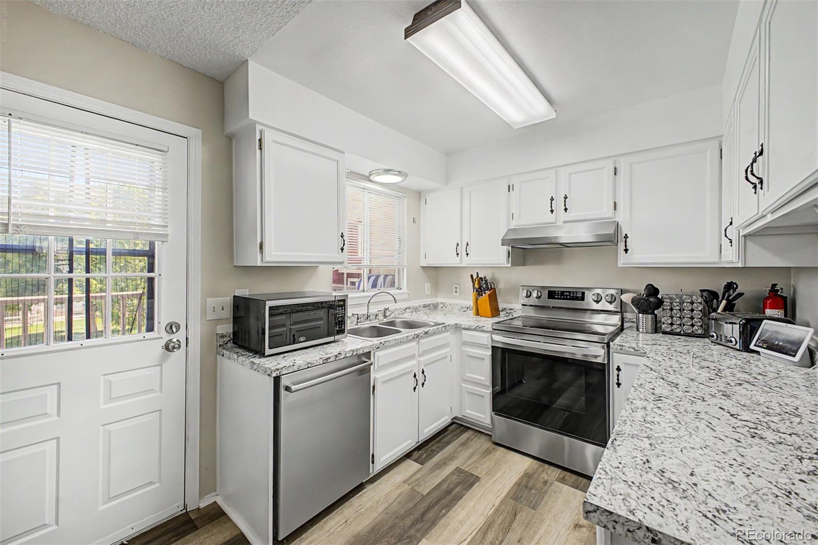 MLS Image #2 for 6708 s holland way ,littleton, Colorado