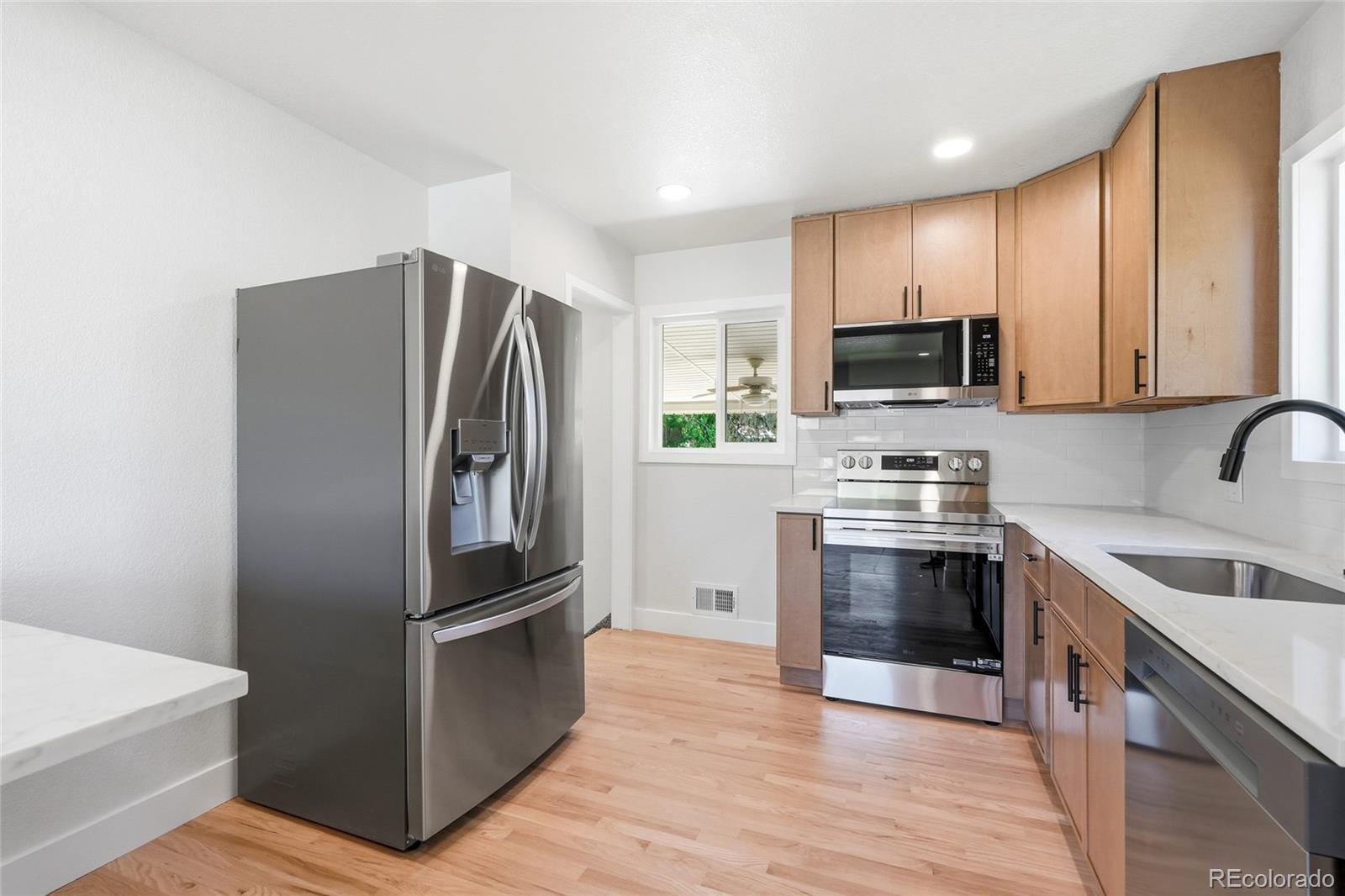 MLS Image #7 for 868  ogden circle,denver, Colorado
