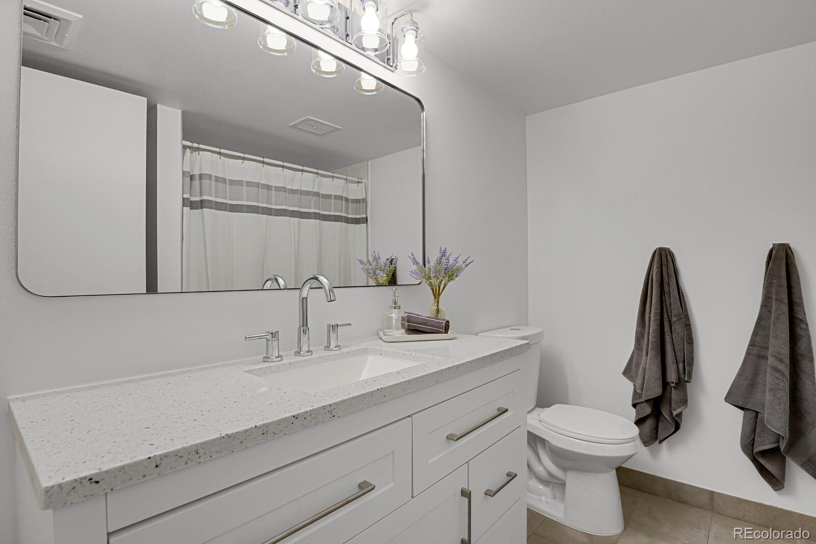 MLS Image #10 for 3369 s monaco street parkway,denver, Colorado