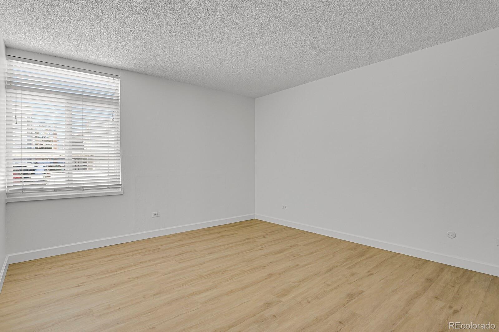 MLS Image #8 for 3369 s monaco street parkway,denver, Colorado