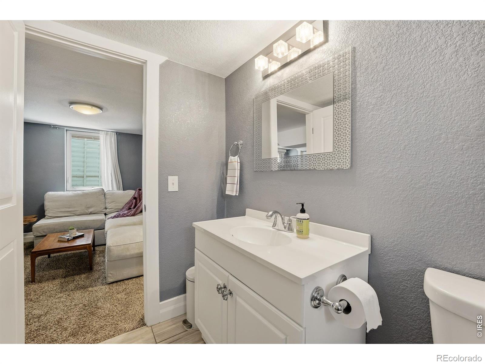 MLS Image #32 for 1866 s lincoln street,denver, Colorado