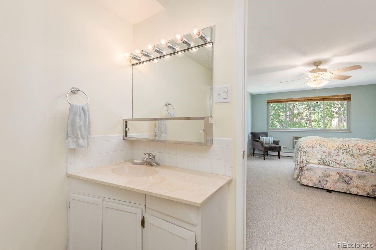 MLS Image #18 for 645 s alton way 10b,denver, Colorado