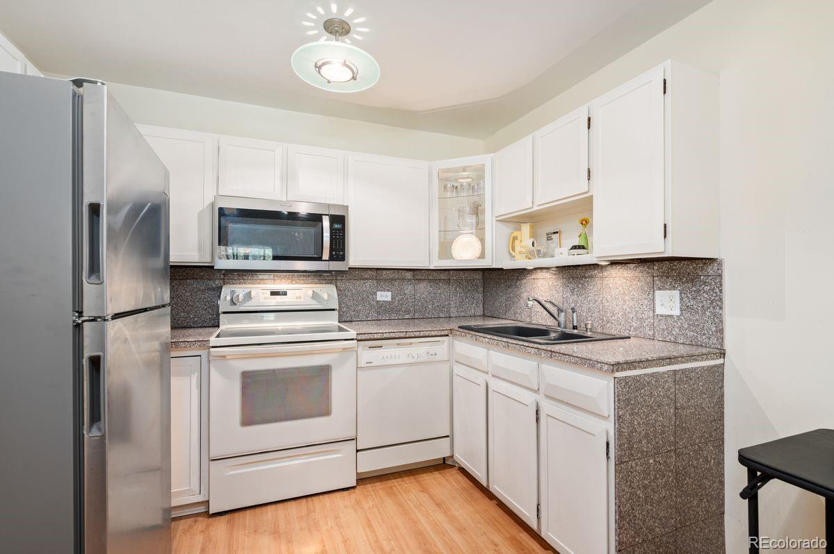 MLS Image #3 for 645 s alton way 10b,denver, Colorado