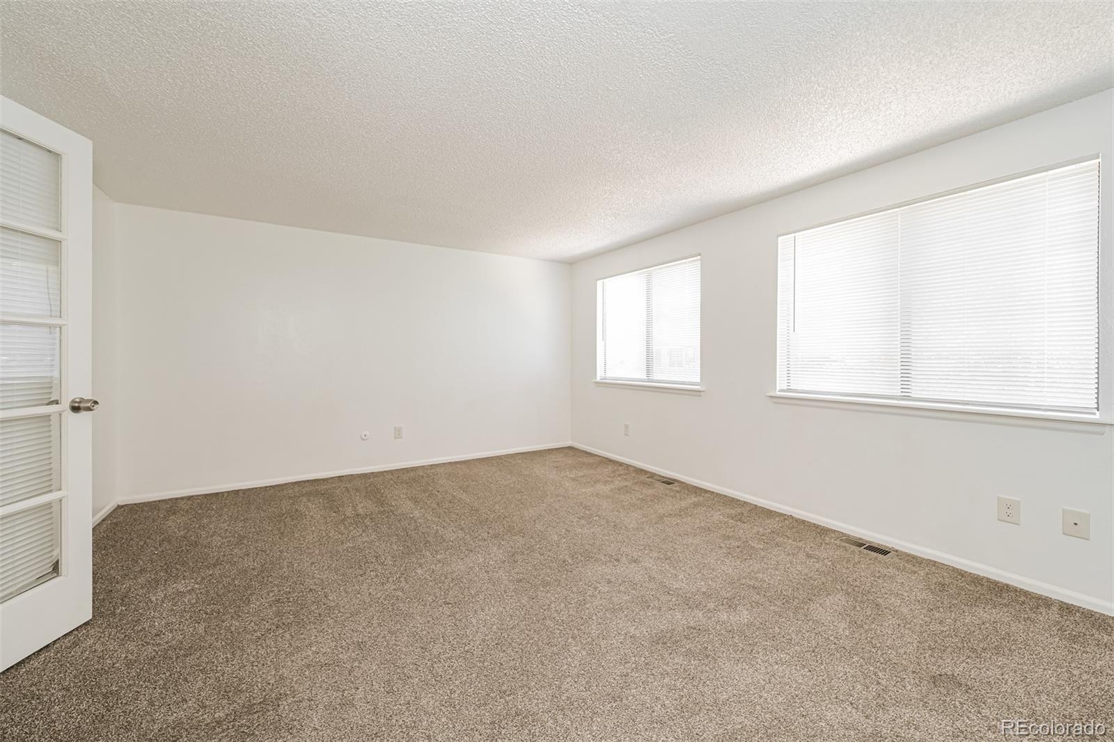 MLS Image #11 for 2721 s salida way,aurora, Colorado