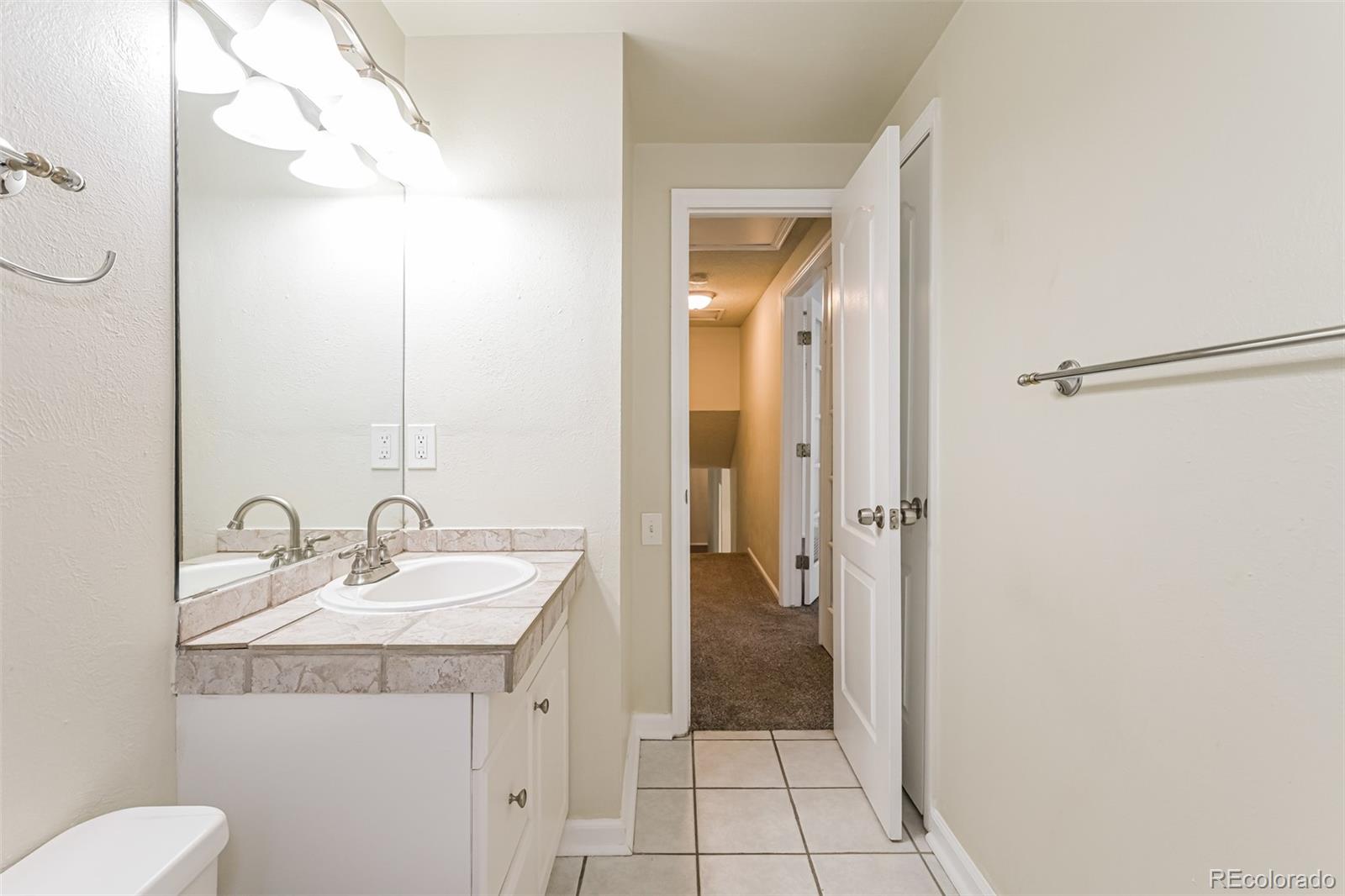 MLS Image #15 for 2721 s salida way,aurora, Colorado