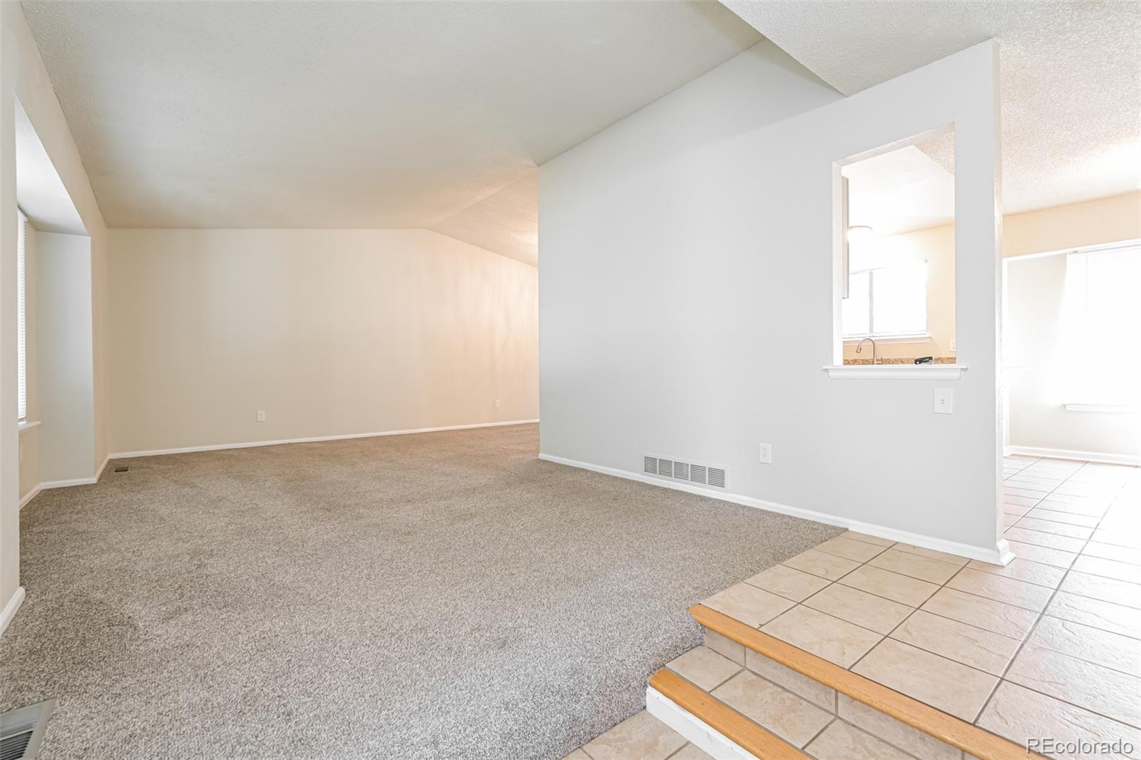MLS Image #5 for 2721 s salida way,aurora, Colorado