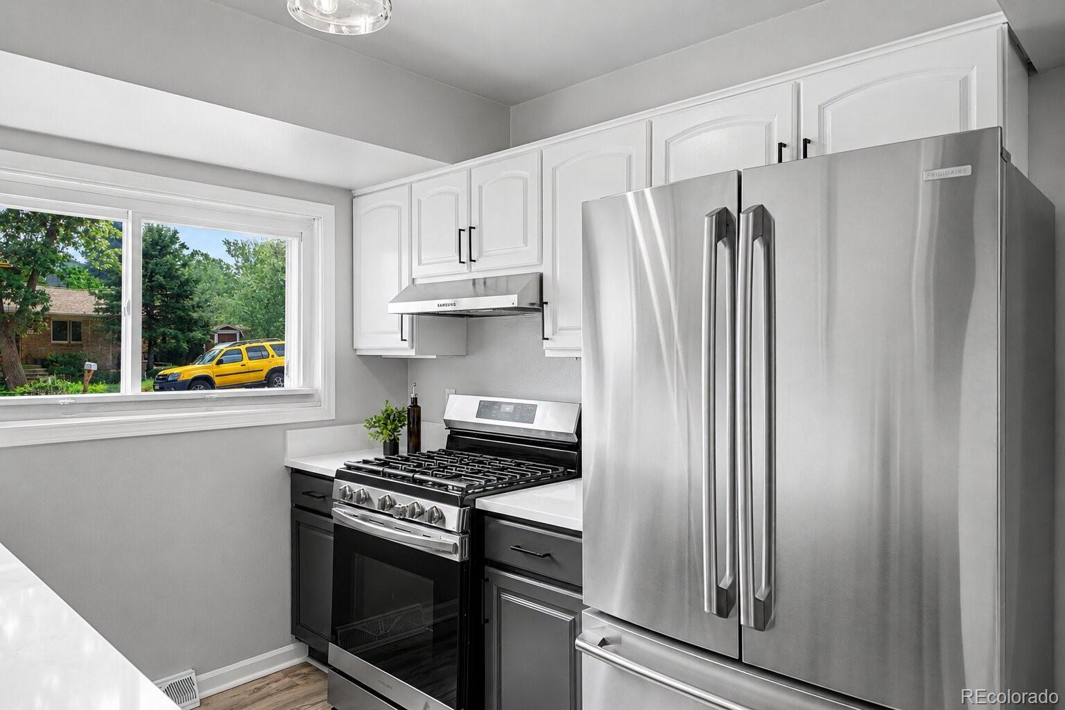 MLS Image #7 for 1821 s yank court,lakewood, Colorado