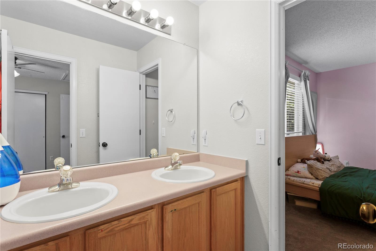 MLS Image #26 for 2212  hyacinth road,littleton, Colorado