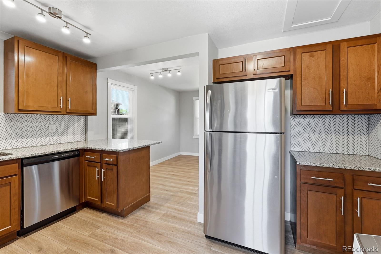 MLS Image #17 for 3710 n madison street,denver, Colorado