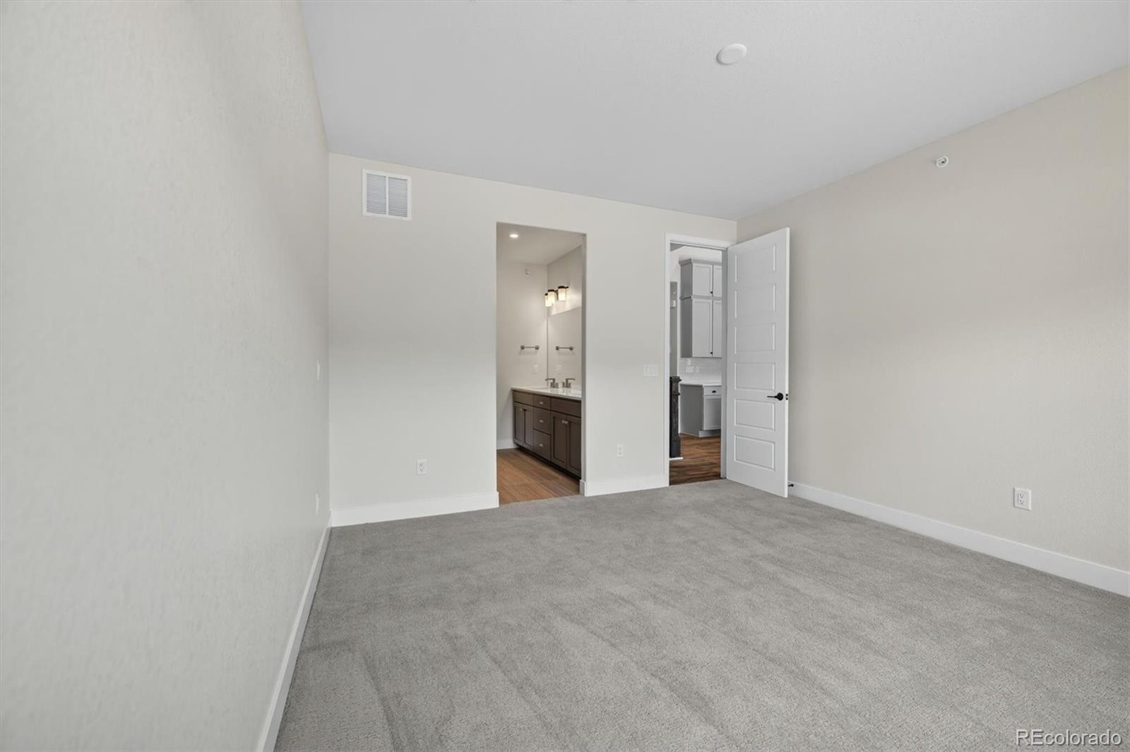 MLS Image #15 for 11841  canyon avenue,littleton, Colorado
