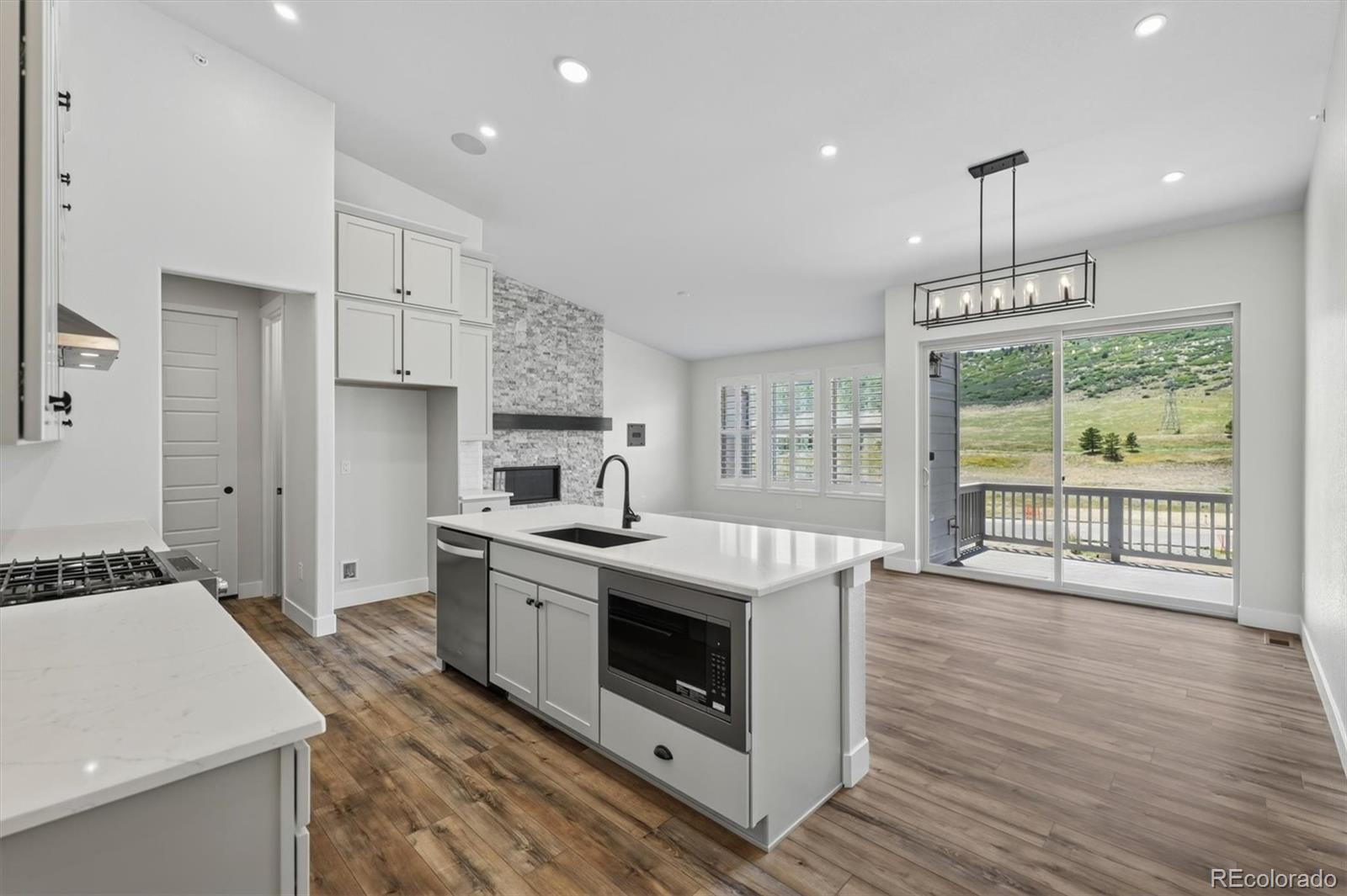 MLS Image #4 for 11841  canyon avenue,littleton, Colorado