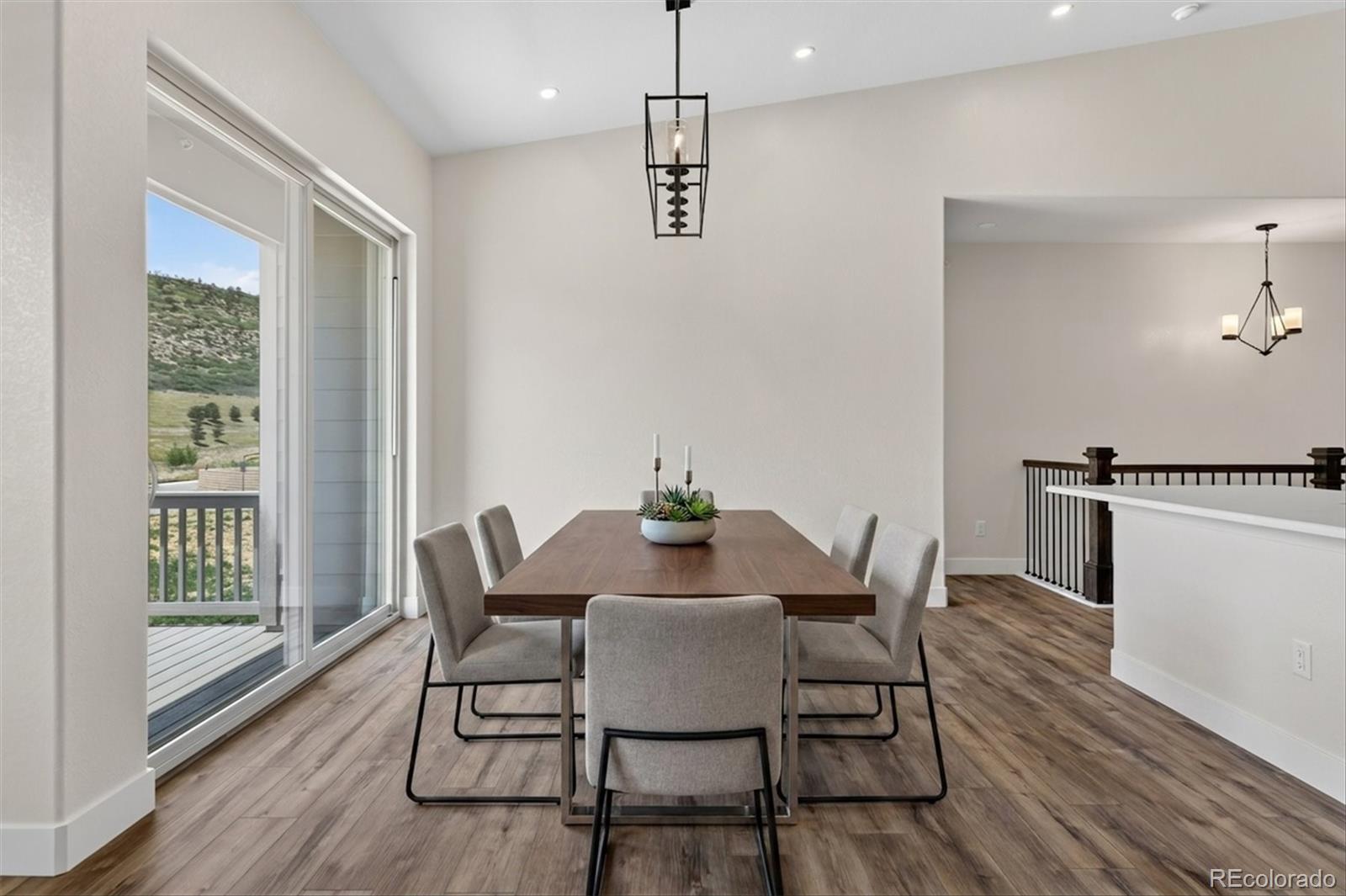 MLS Image #8 for 11841  canyon avenue,littleton, Colorado