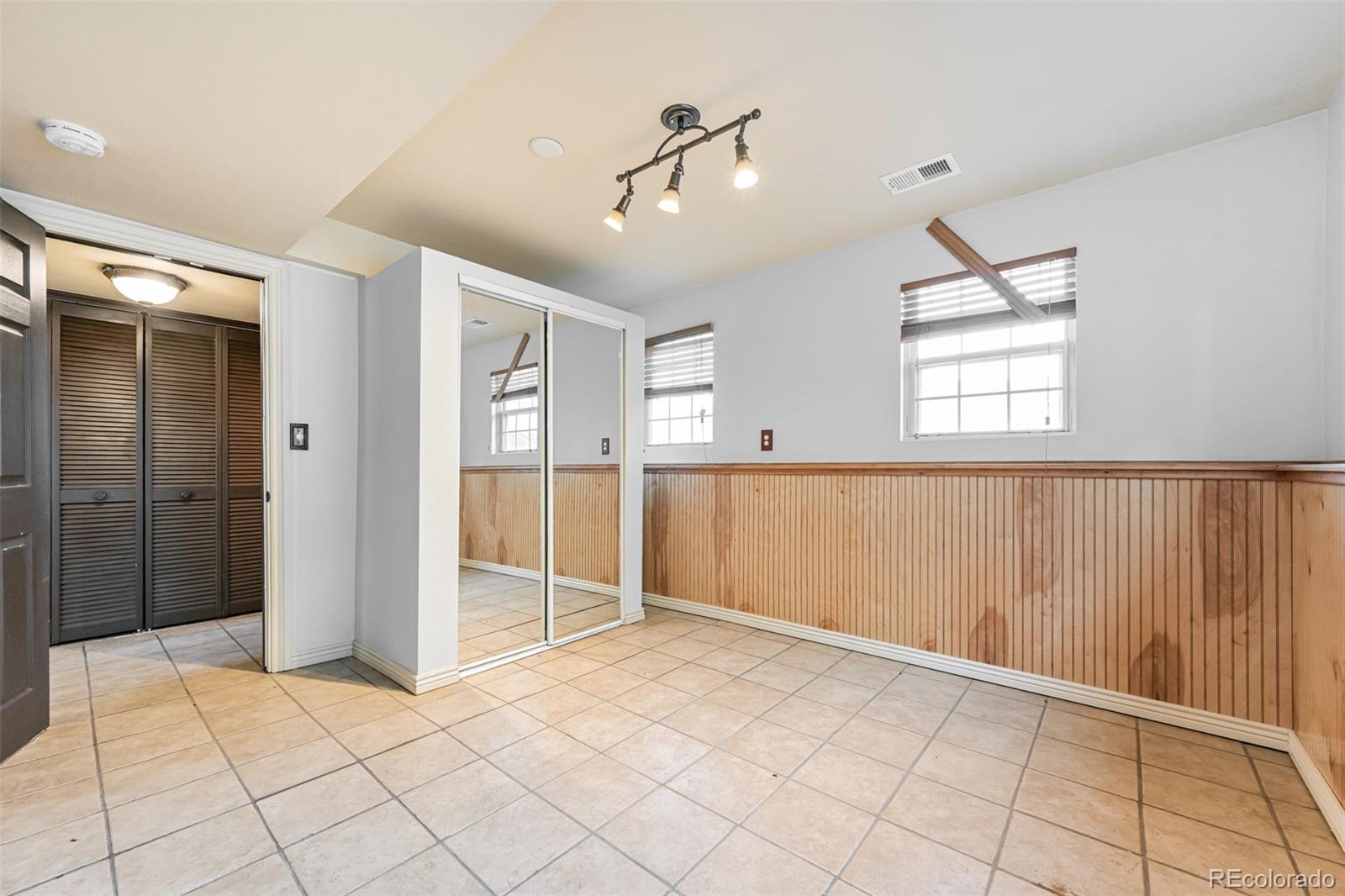 MLS Image #21 for 21041 e ida avenue,aurora, Colorado