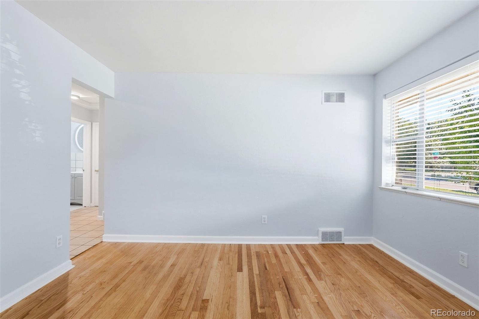 MLS Image #3 for 2688 s acoma street,denver, Colorado