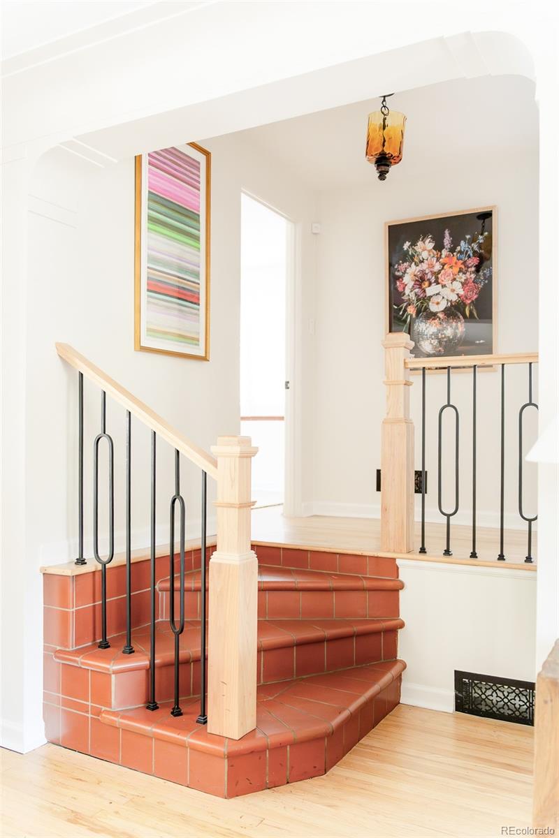 MLS Image #18 for 1101 s columbine street,denver, Colorado