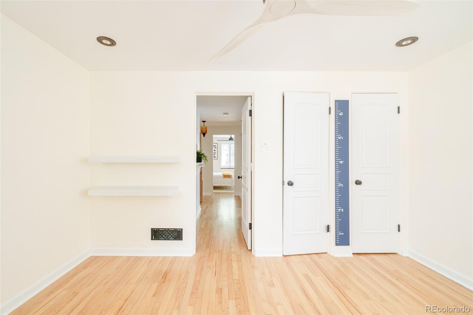 MLS Image #25 for 1101 s columbine street,denver, Colorado