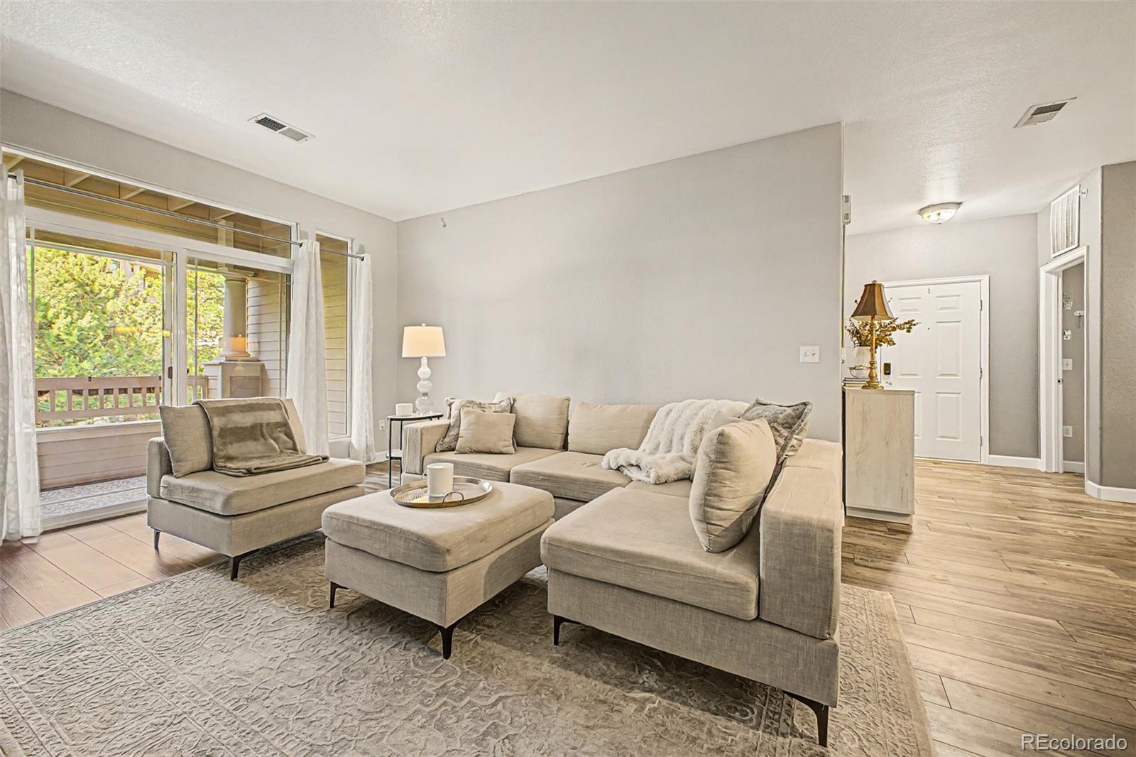 MLS Image #9 for 8496 s hoyt way 206,littleton, Colorado