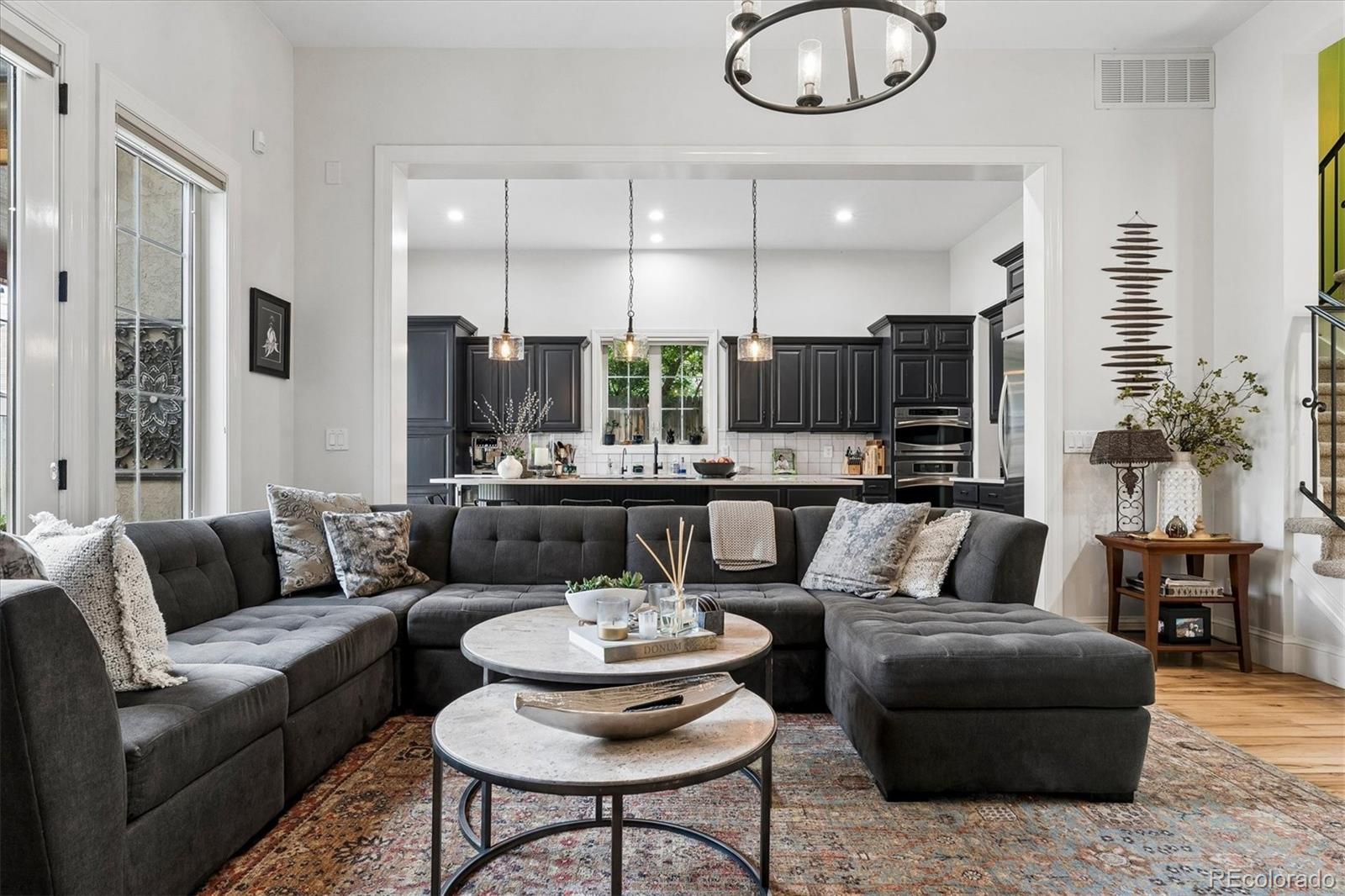 MLS Image #10 for 5518 s foresthill street,littleton, Colorado