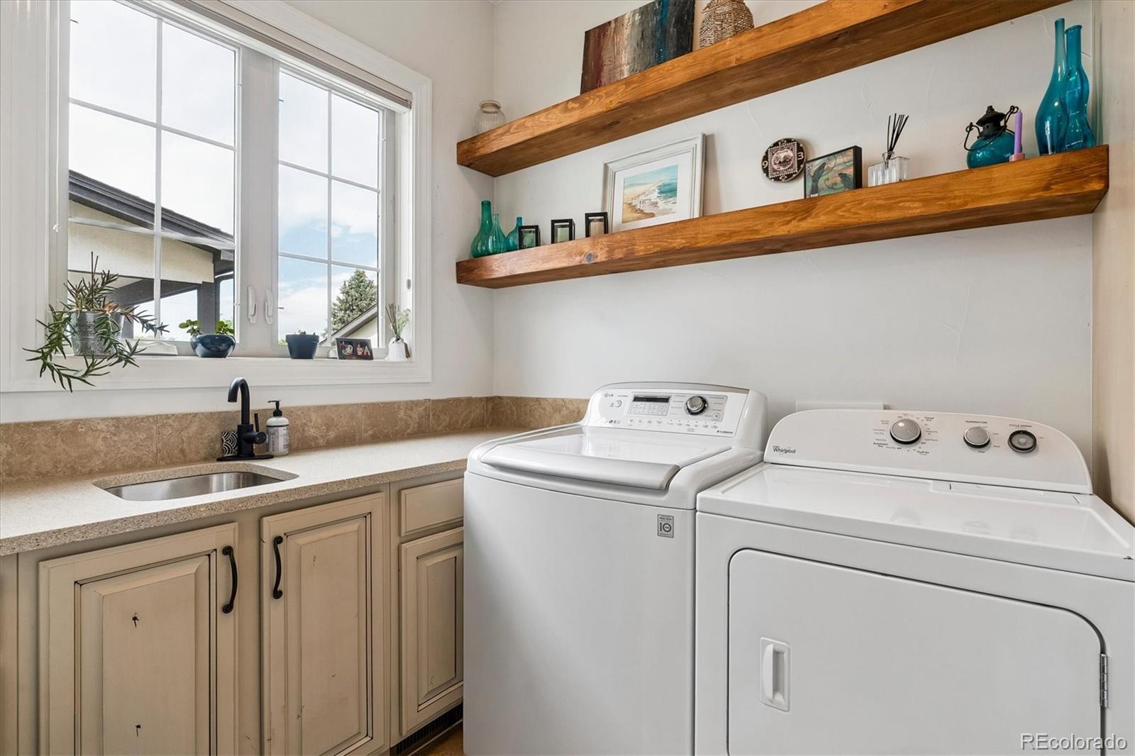 MLS Image #17 for 5518 s foresthill street,littleton, Colorado