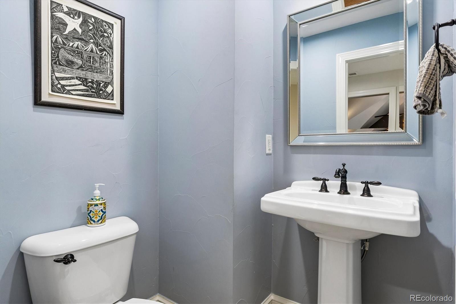MLS Image #26 for 5518 s foresthill street,littleton, Colorado