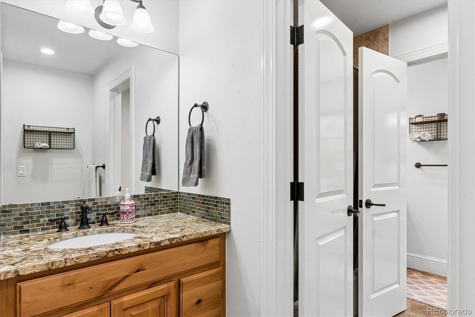 MLS Image #32 for 5518 s foresthill street,littleton, Colorado