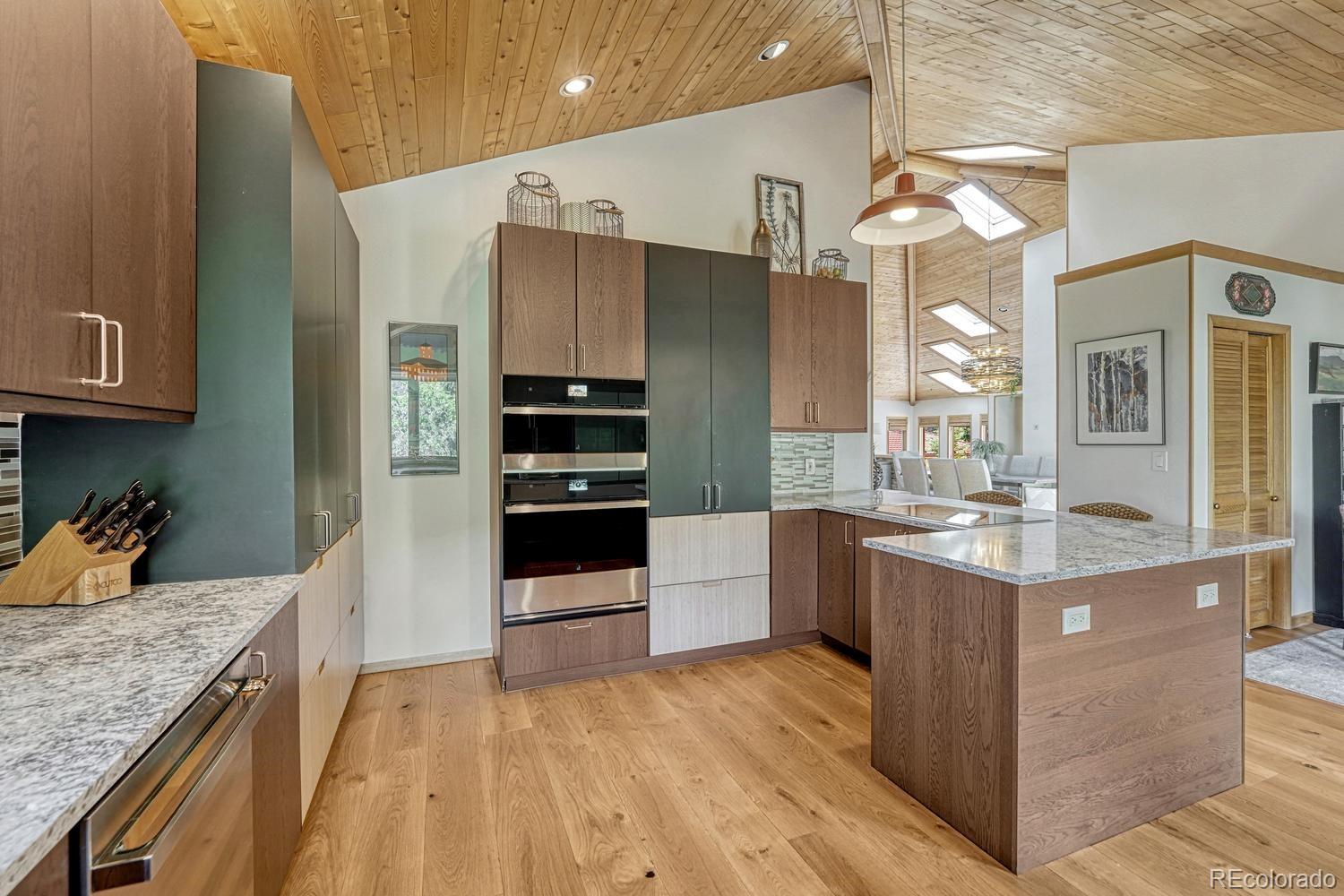 MLS Image #25 for 6738  condor run,littleton, Colorado
