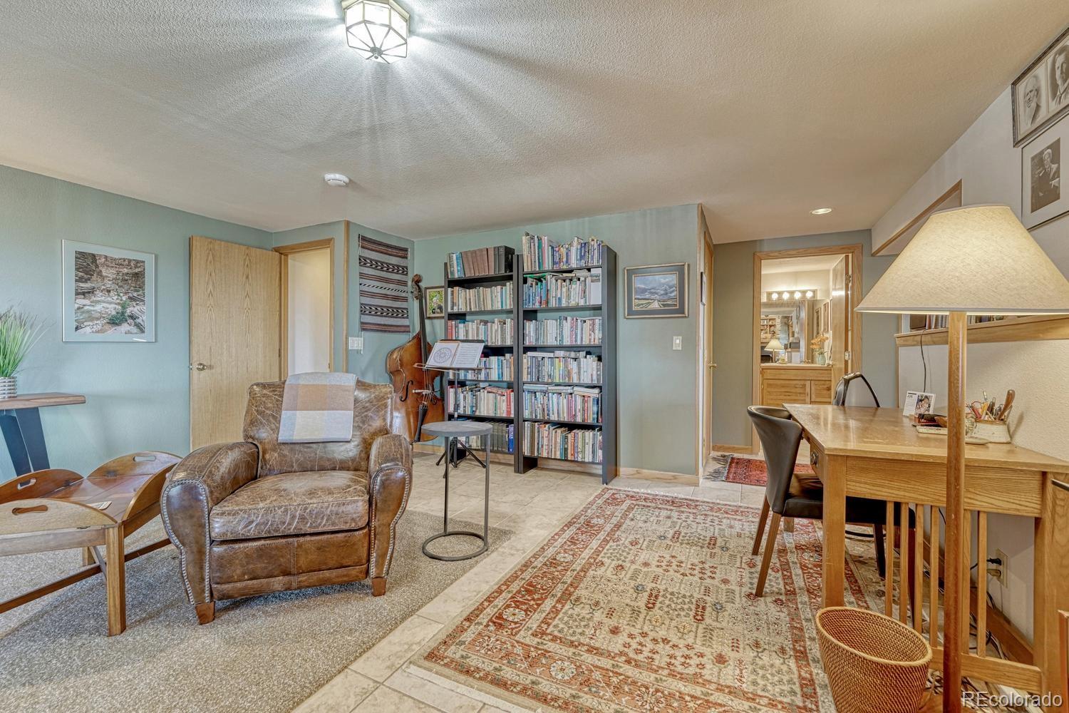 MLS Image #39 for 6738  condor run,littleton, Colorado