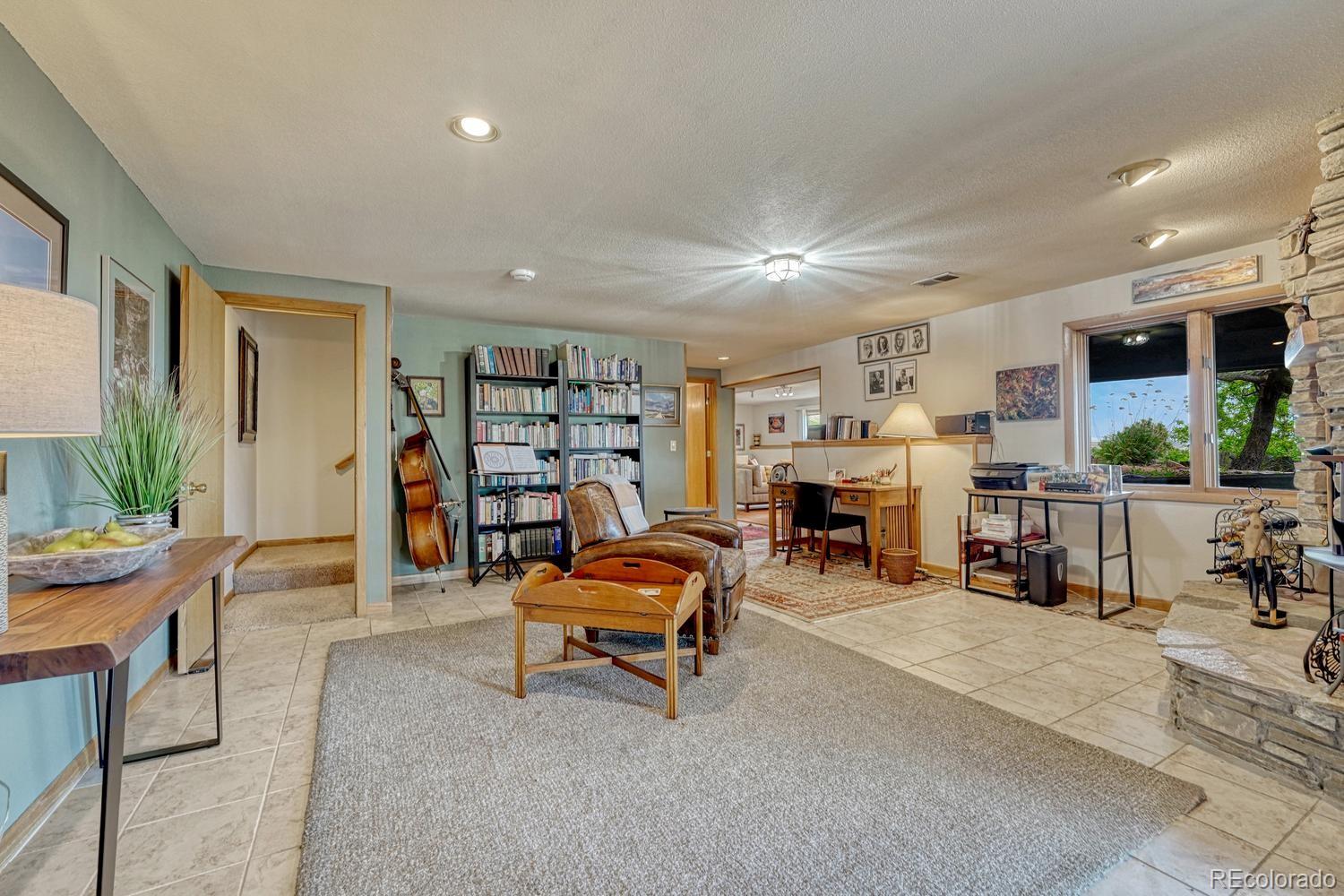 MLS Image #40 for 6738  condor run,littleton, Colorado
