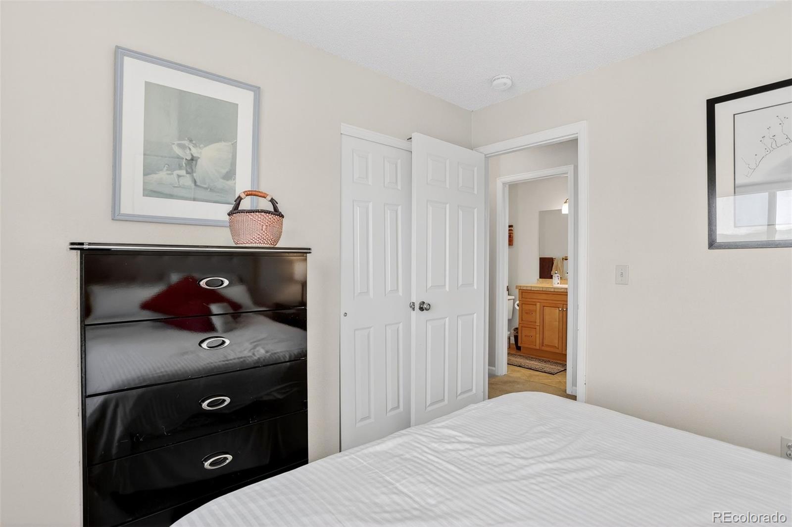 MLS Image #10 for 8411  timberwood street,littleton, Colorado
