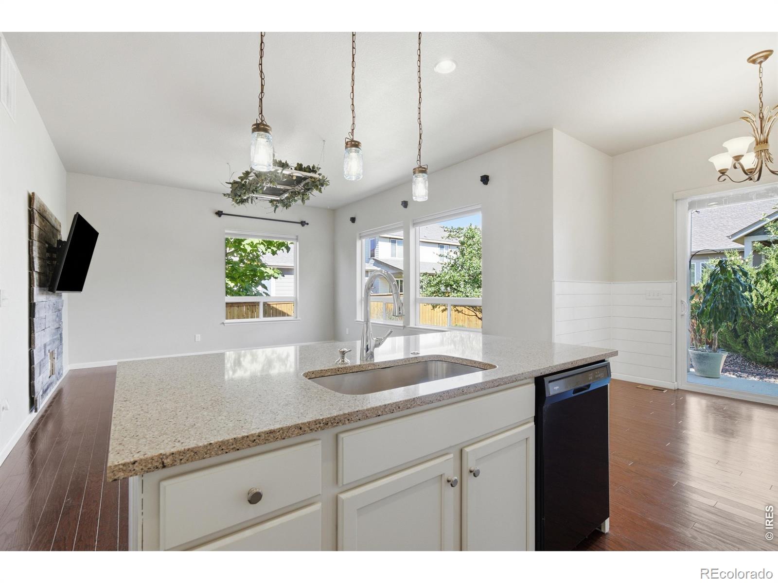 MLS Image #8 for 882  jenny lane,berthoud, Colorado