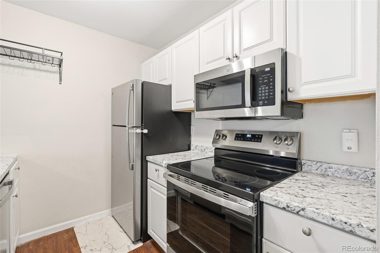 MLS Image #6 for 532  oakwood drive d105,castle rock, Colorado
