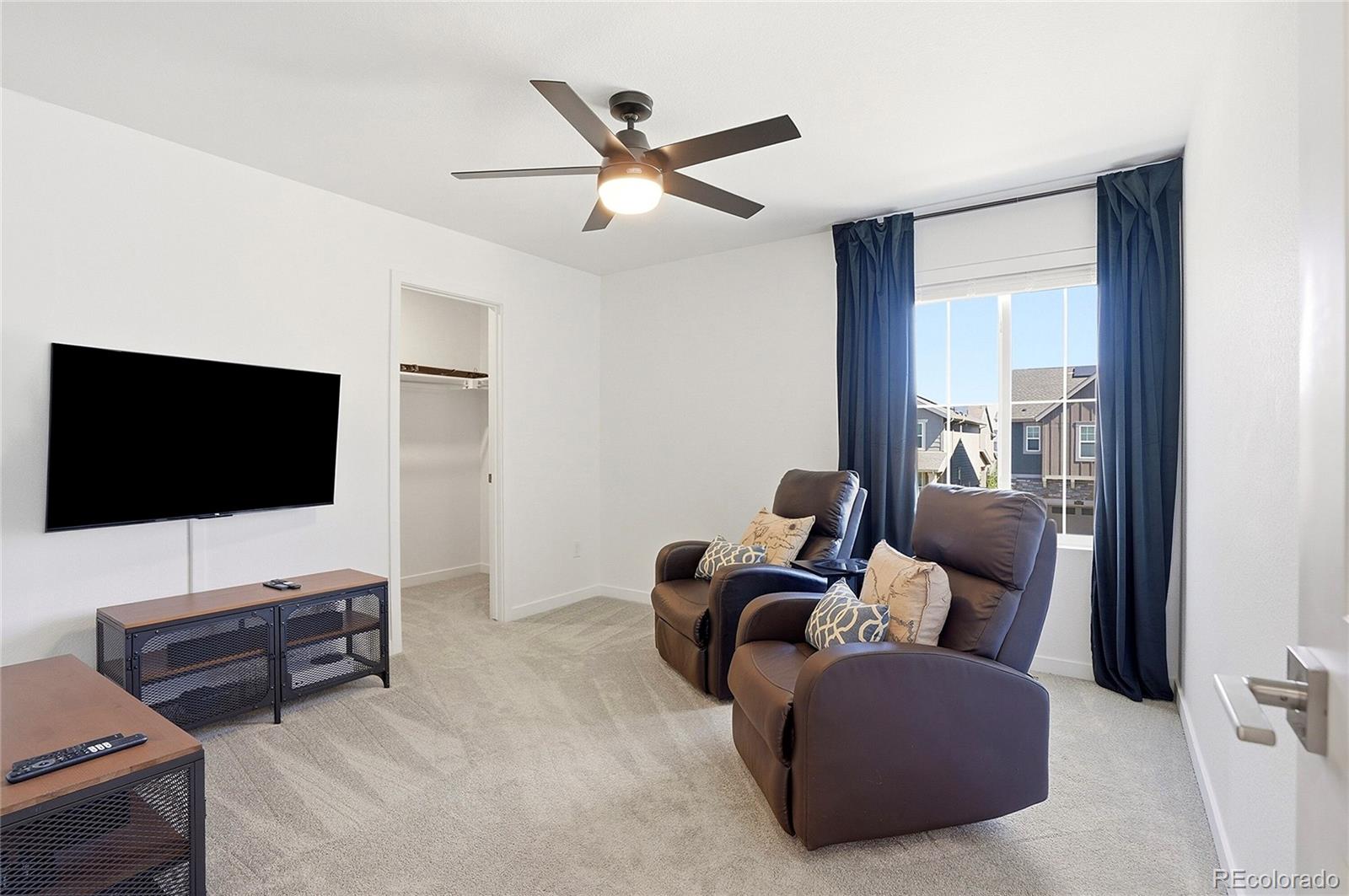 MLS Image #23 for 855 s elk way,aurora, Colorado