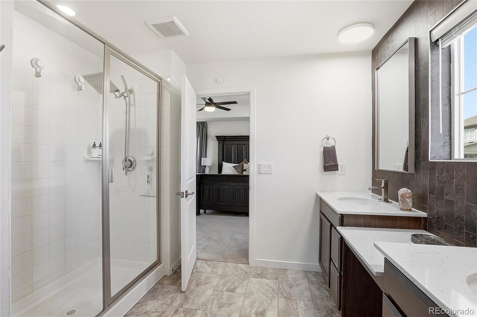 MLS Image #26 for 855 s elk way,aurora, Colorado