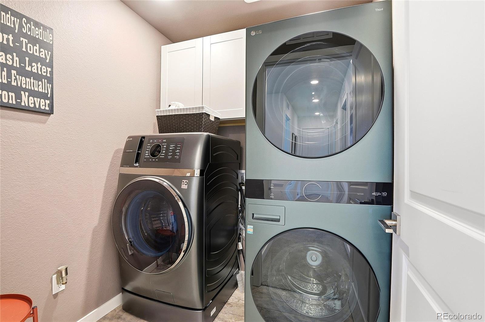 MLS Image #36 for 855 s elk way,aurora, Colorado