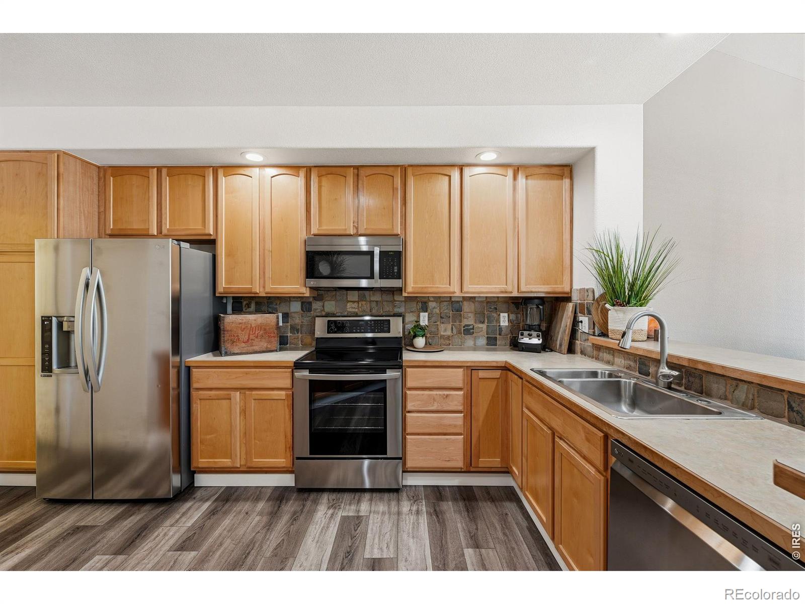 MLS Image #10 for 3766  florentine circle,longmont, Colorado
