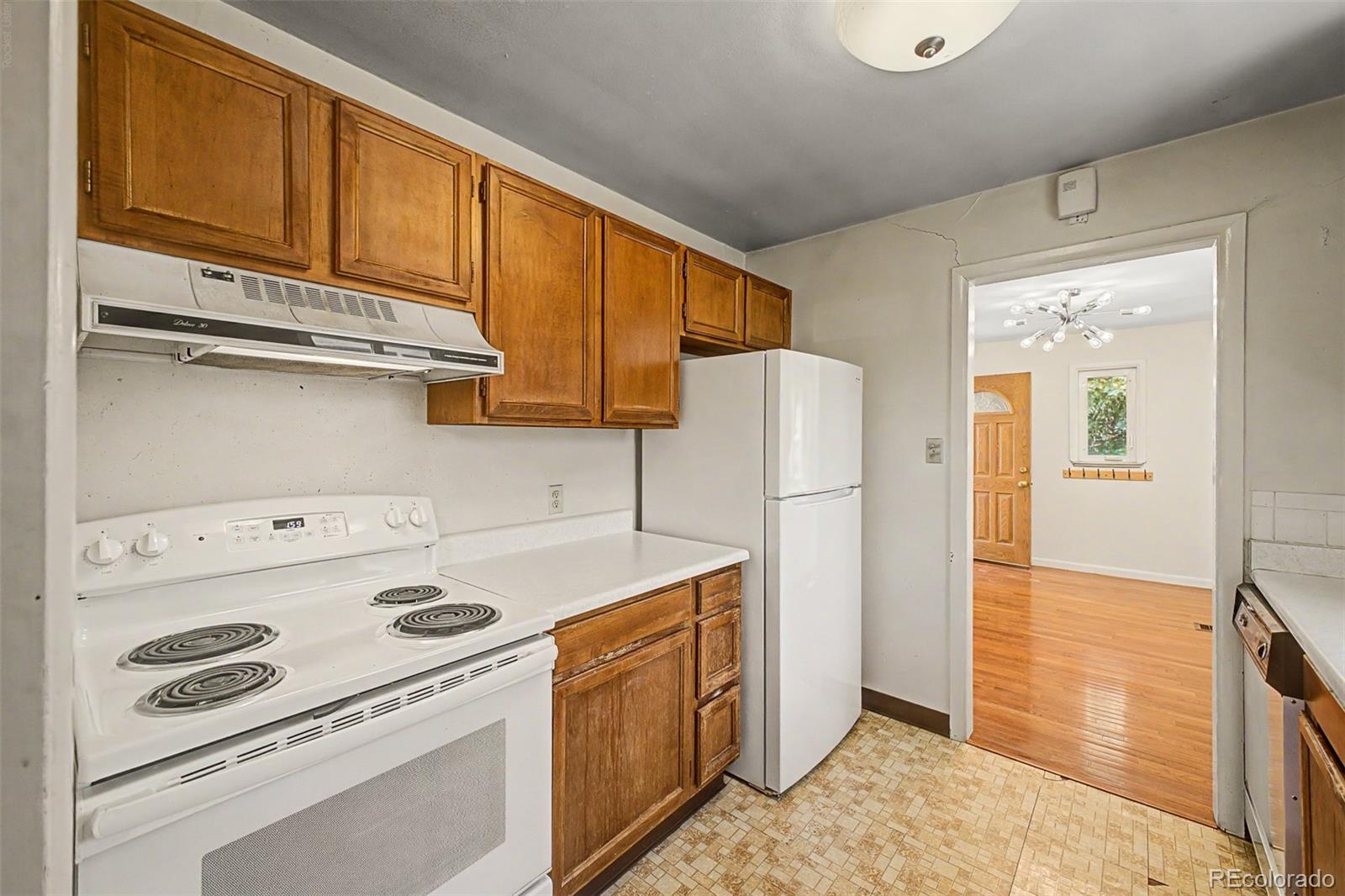 MLS Image #9 for 3429 s fairfax street,denver, Colorado