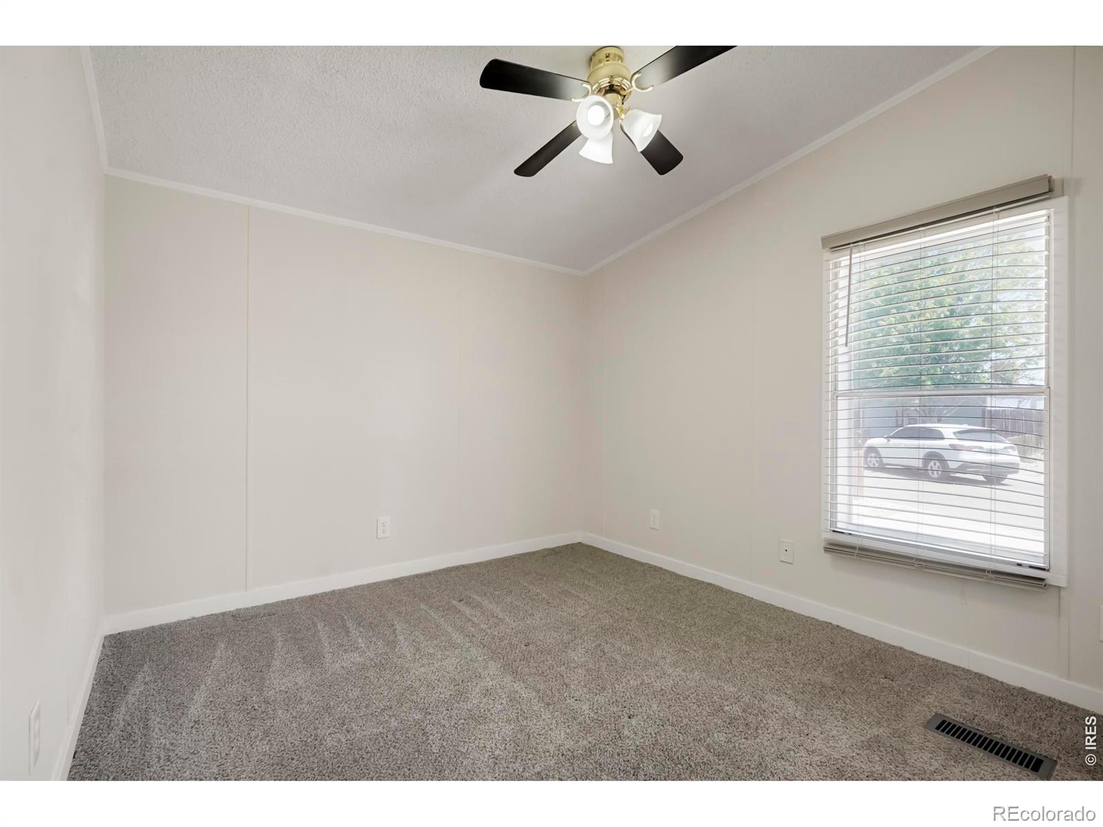 MLS Image #18 for 8451  madison way,denver, Colorado