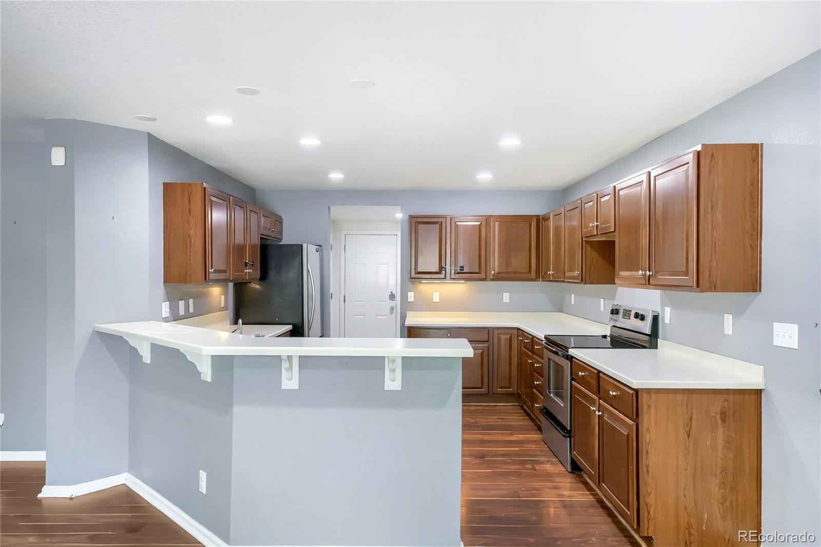 MLS Image #2 for 11944  oak hill way,henderson, Colorado