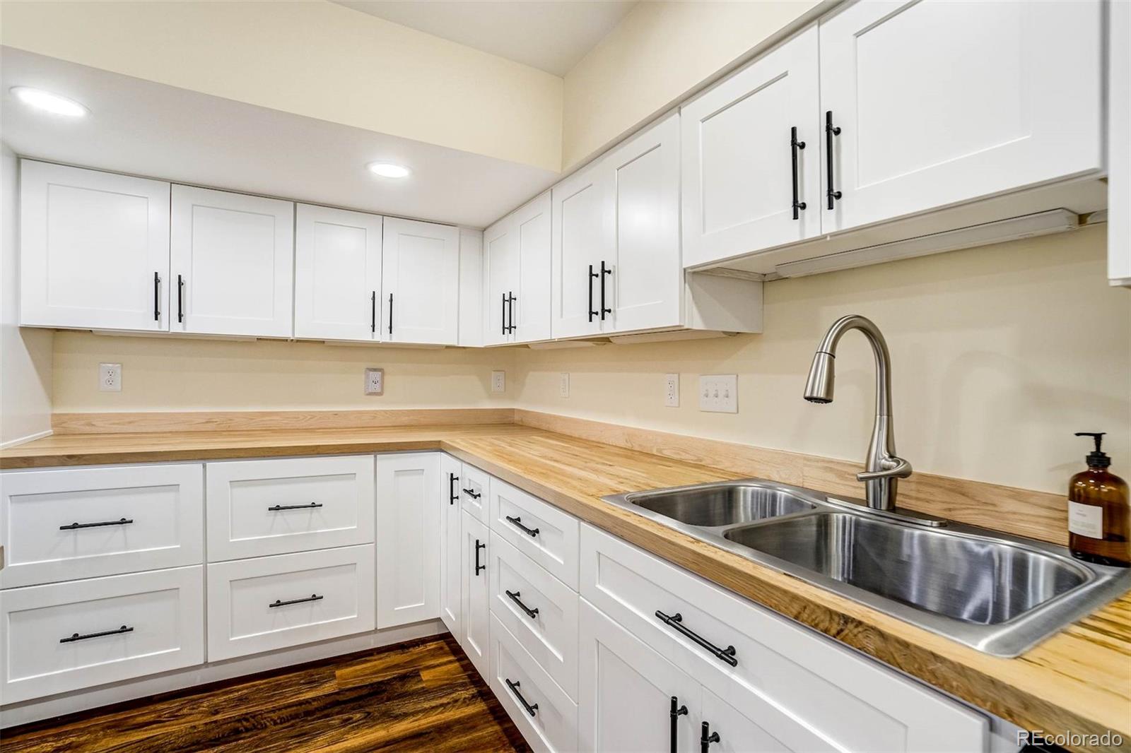 MLS Image #38 for 22521 e radcliff drive,aurora, Colorado