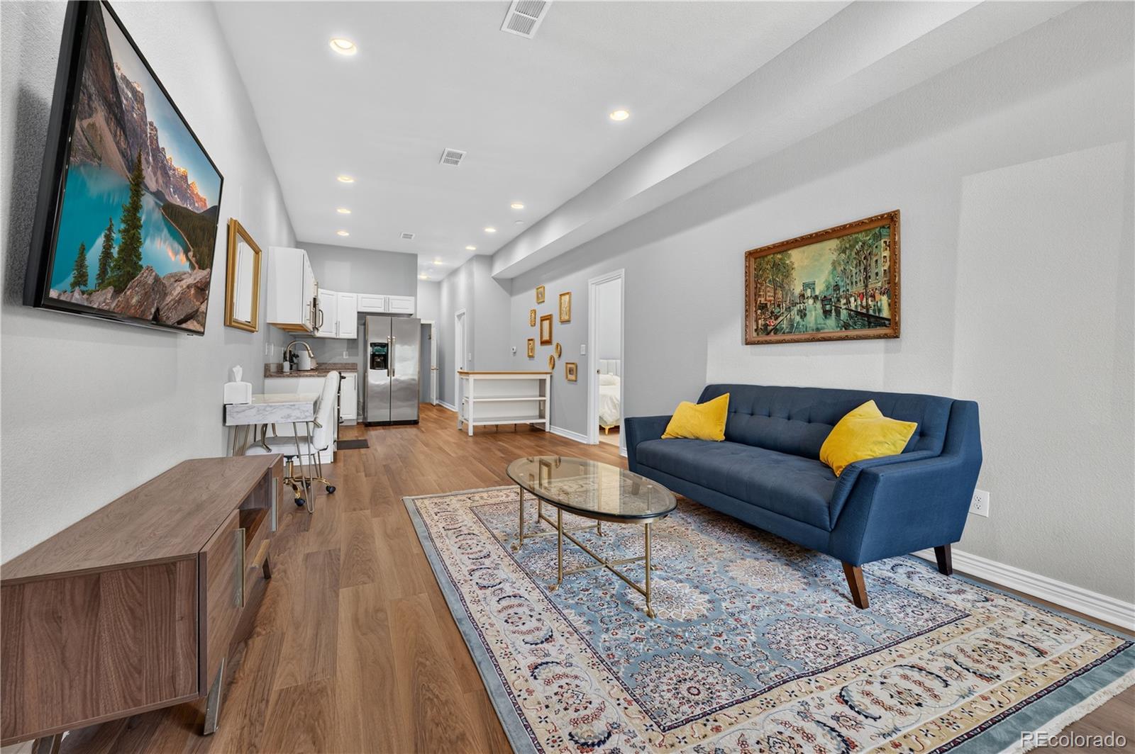 MLS Image #5 for 3817 n franklin street ,denver, Colorado
